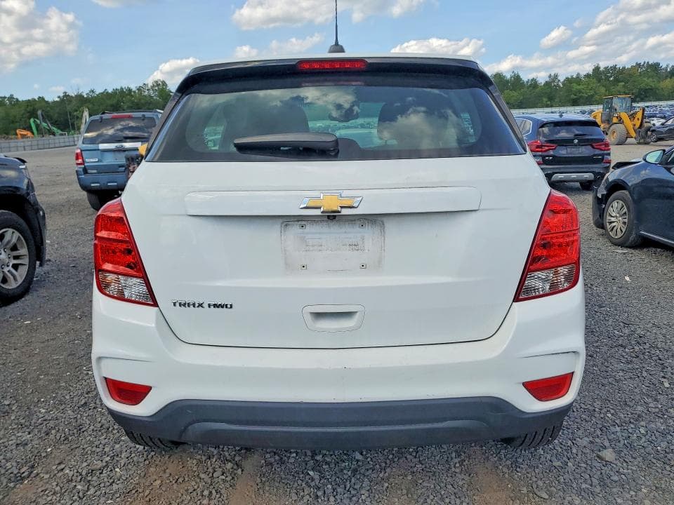 2018 CHEVROLET TRAX LS 6