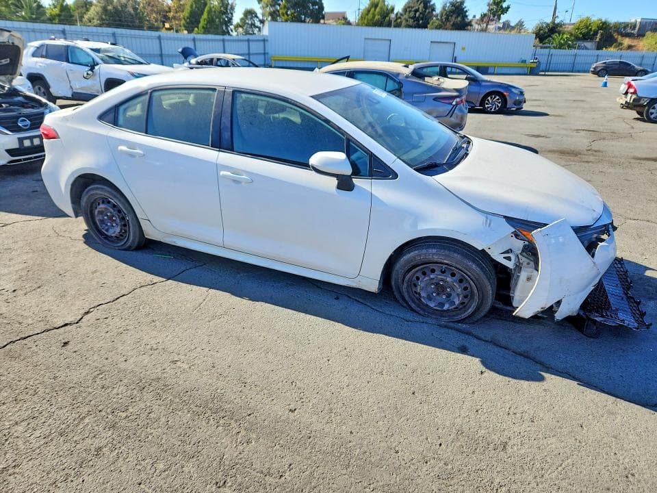 2021 TOYOTA COROLLA LE 4
