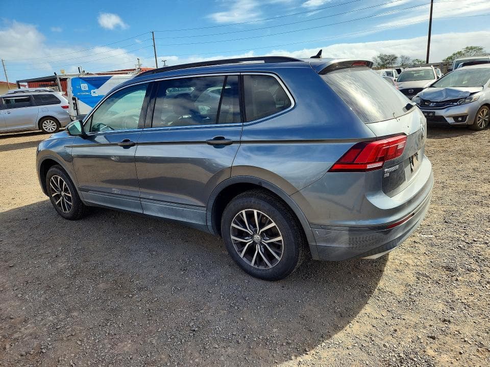 2019 VOLKSWAGEN TIGUAN SE 2