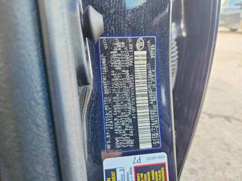 2017 TOYOTA CAMRY SE 12