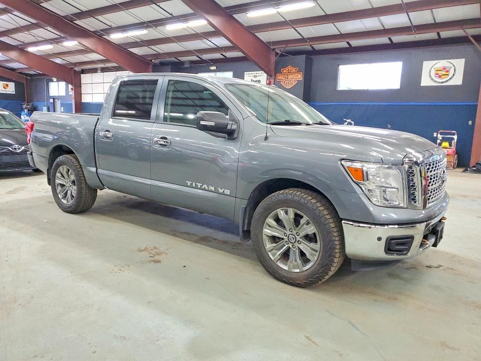 2019 NISSAN TITAN SV 4