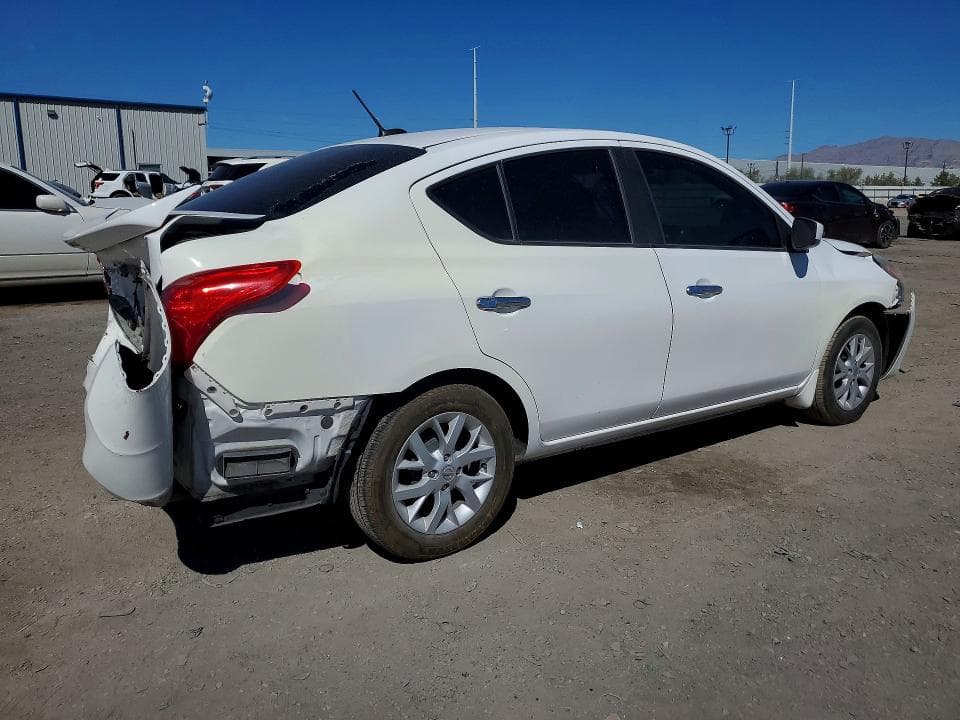 2017 NISSAN VERSA 1.6 S 3
