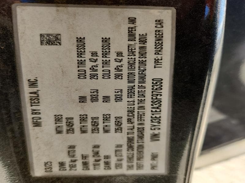 2025 TESLA MODEL 3 12
