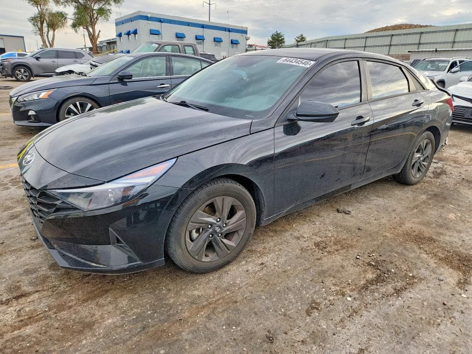 2022 HYUNDAI ELANTRA SEL