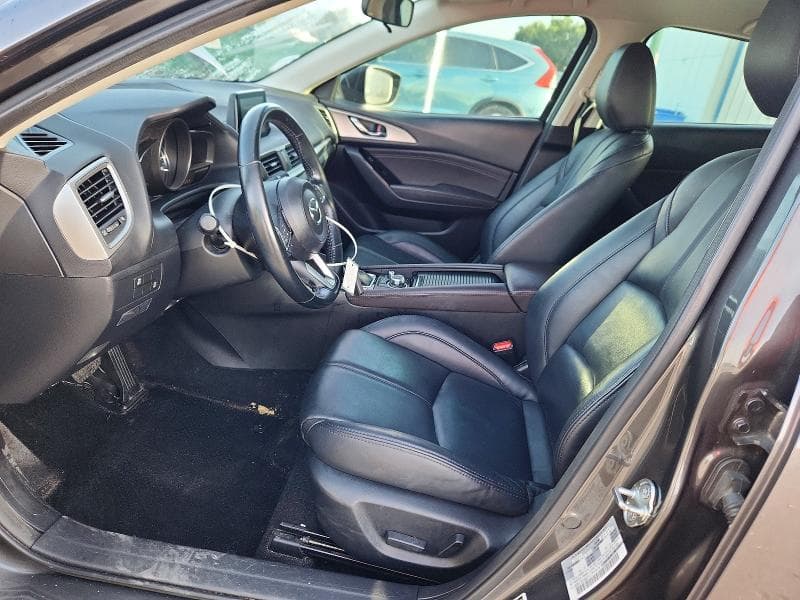 2018 MAZDA 3 TOURING 7