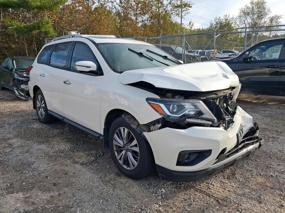 2018 NISSAN PATHFINDER S 4