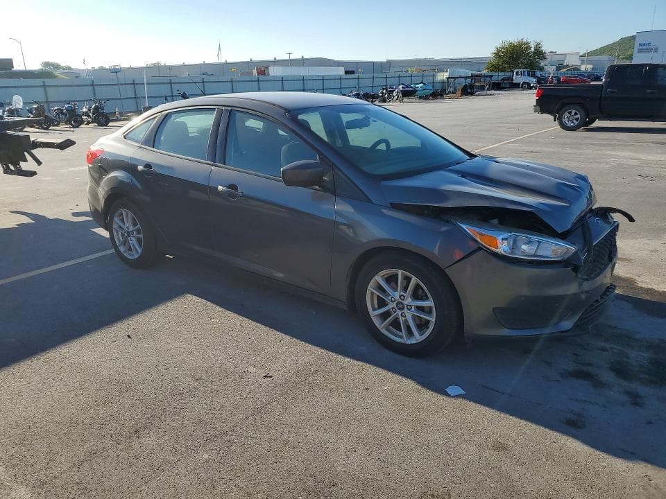 2018 FORD FOCUS SE 4