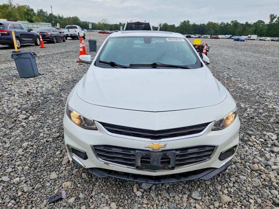 2017 CHEVROLET MALIBU LT 5