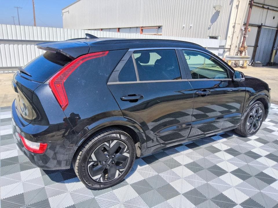 2023 KIA NIRO WIND 3