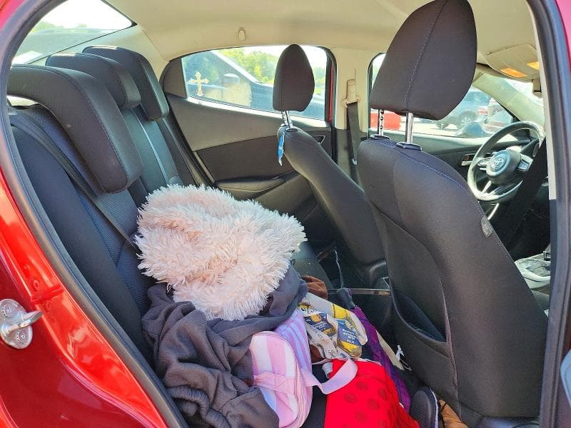2019 TOYOTA YARIS L 10