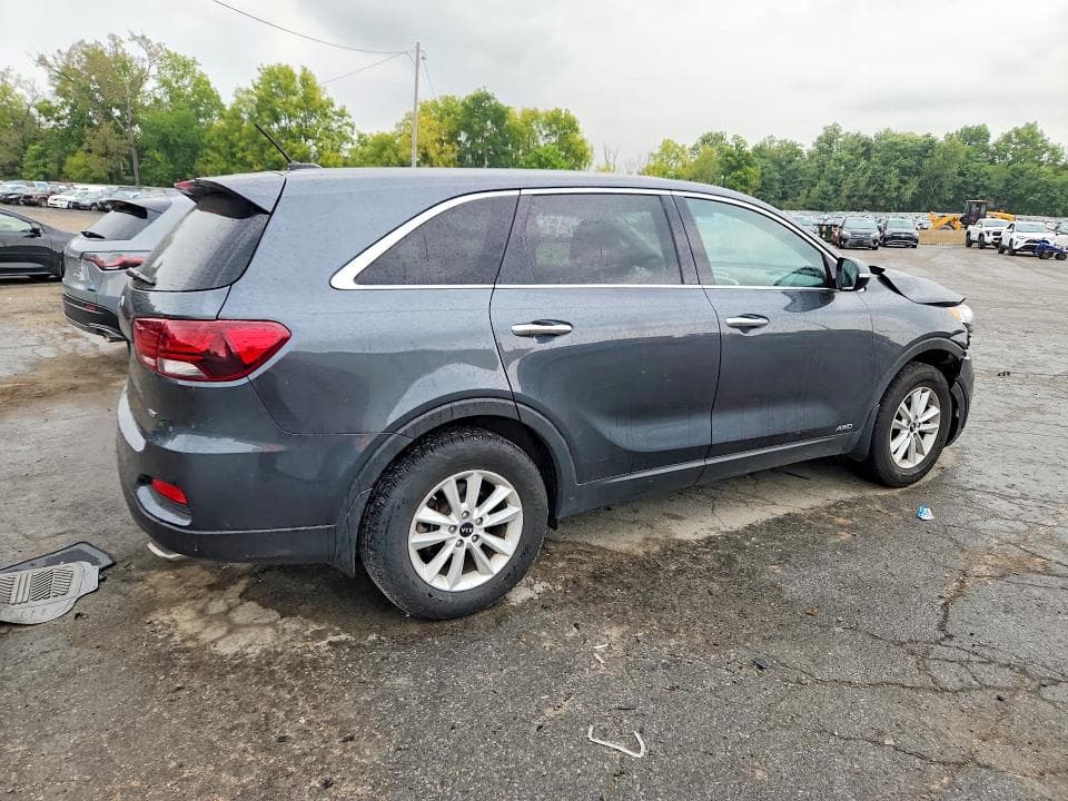 2020 KIA SORENTO LX 3