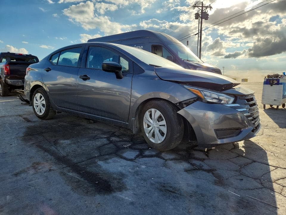 2025 NISSAN VERSA S 4
