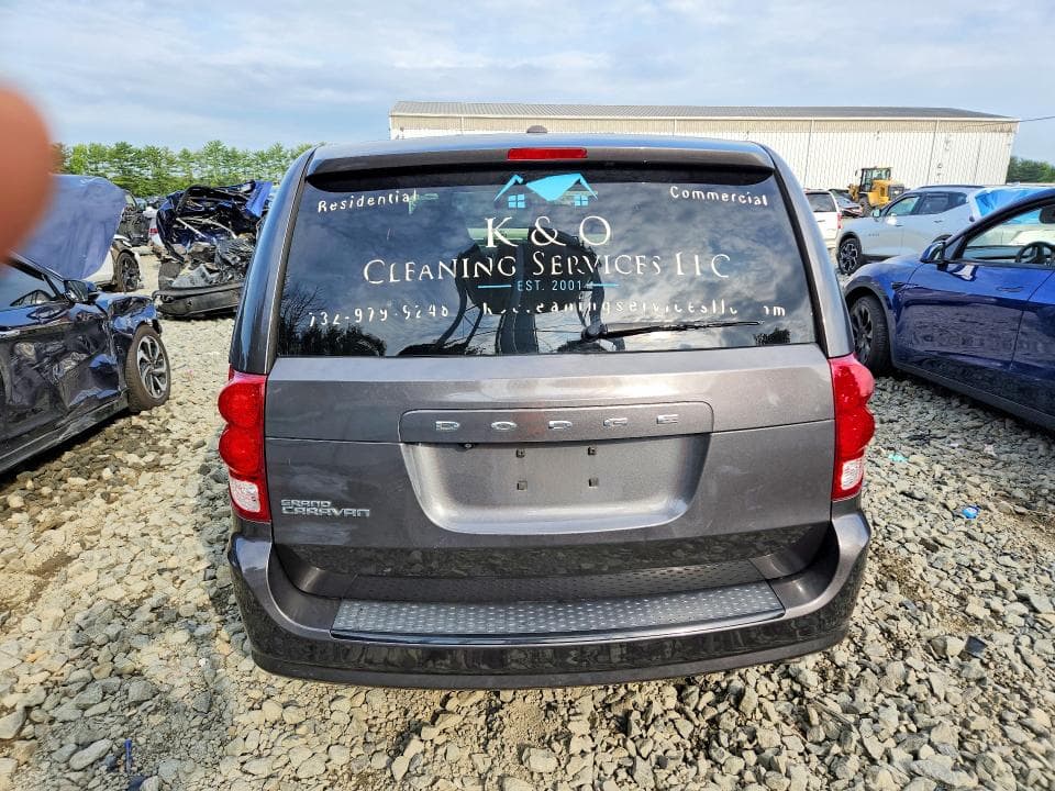 2019 DODGE GRAND CARAVAN SE 6