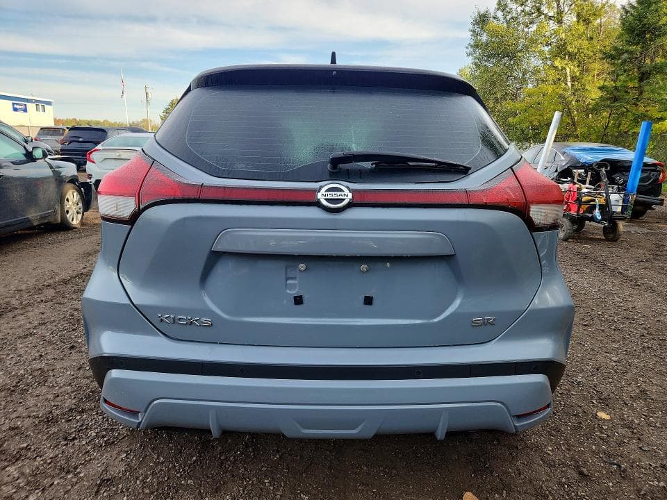2021 NISSAN KICKS SR 6