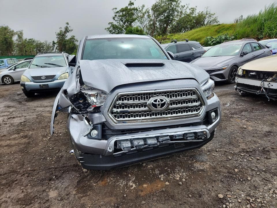 2017 TOYOTA TACOMA TRD SPORT 5
