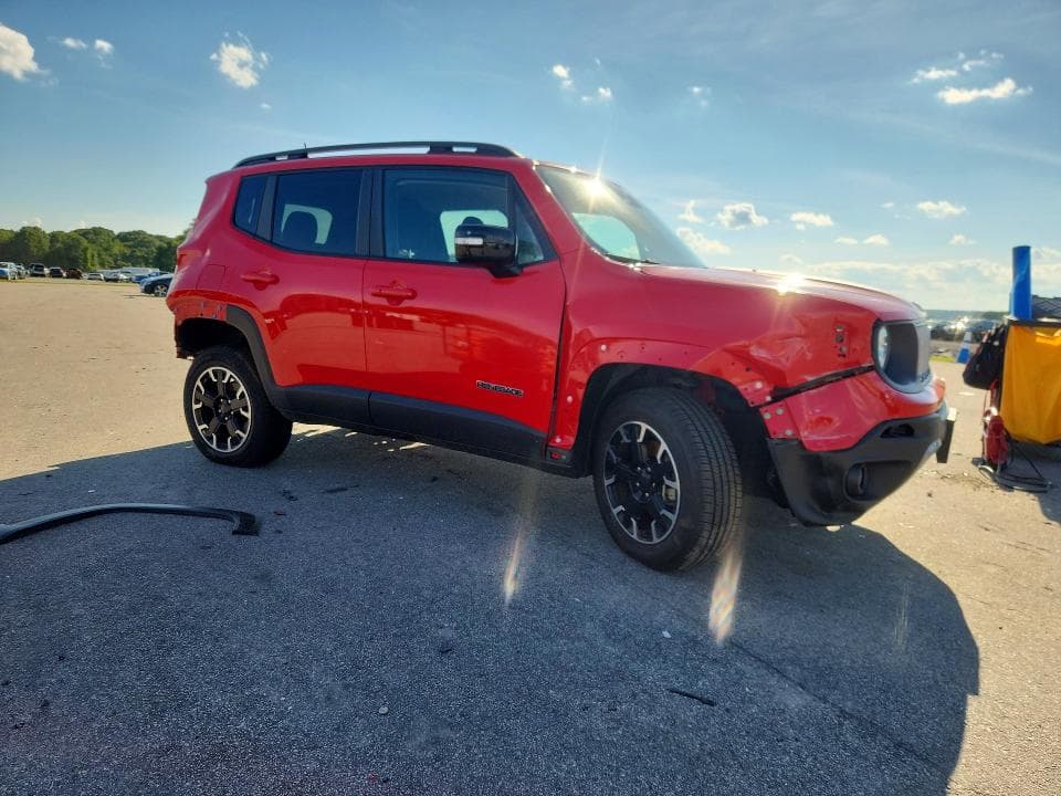 2023 JEEP RENEGADE LATITUDE 4