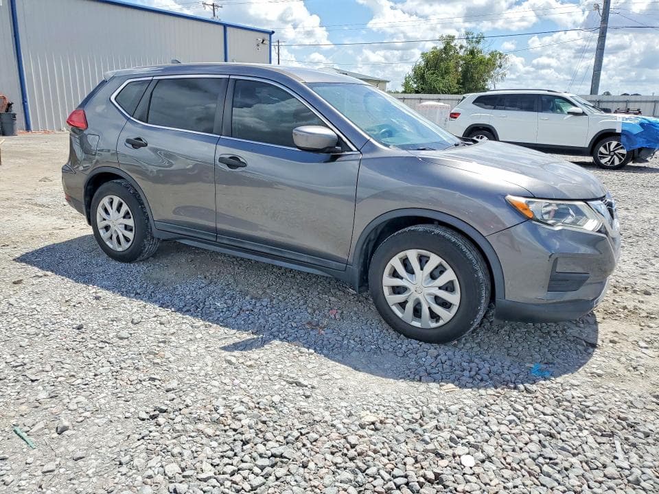 2017 NISSAN ROGUE S 4