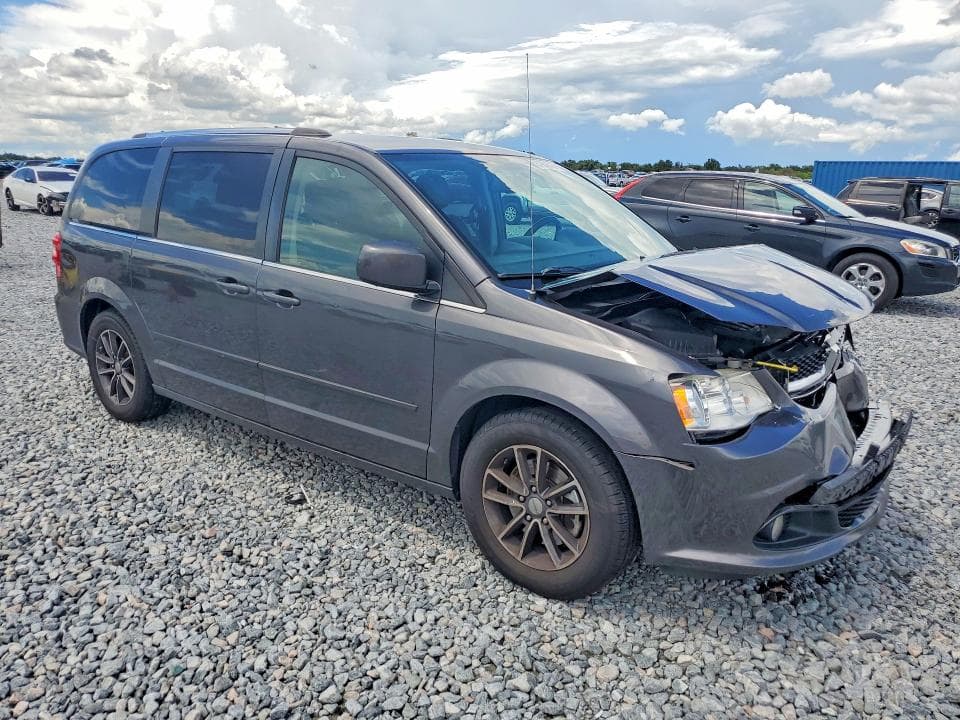 2017 DODGE GRAND CARAVAN SXT 4