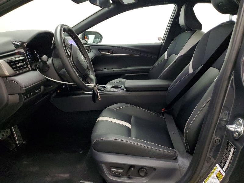 2025 TOYOTA CAMRY SE 7