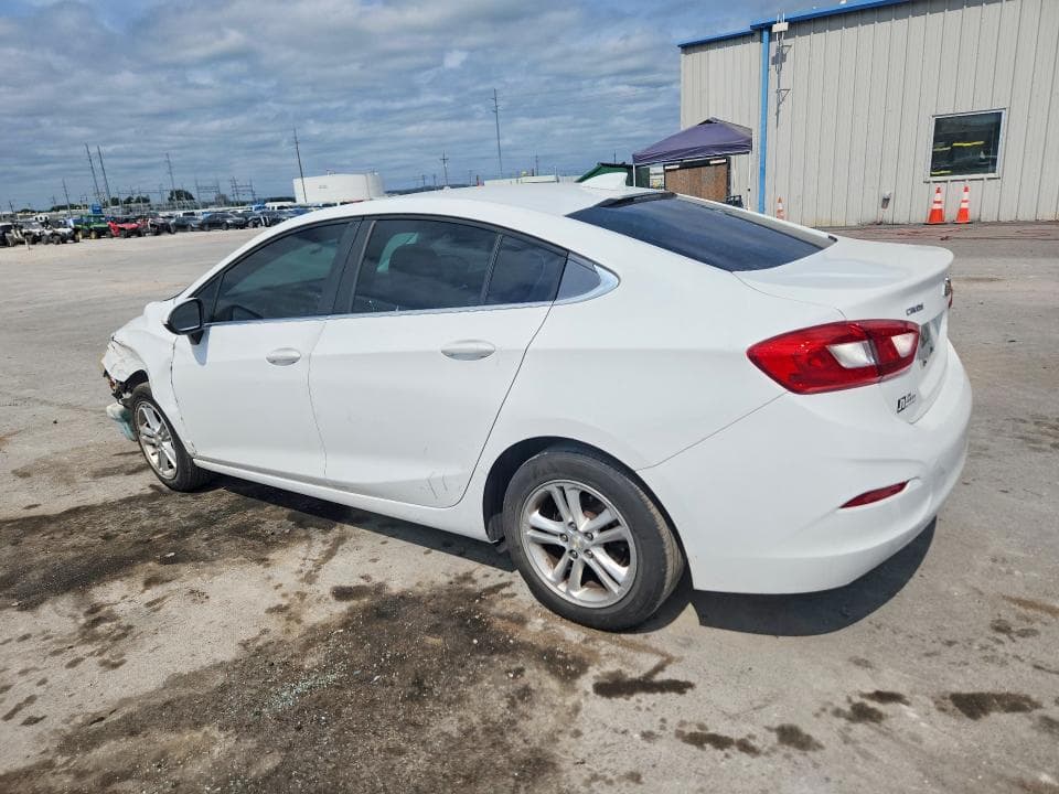2018 CHEVROLET CRUZE LT 2