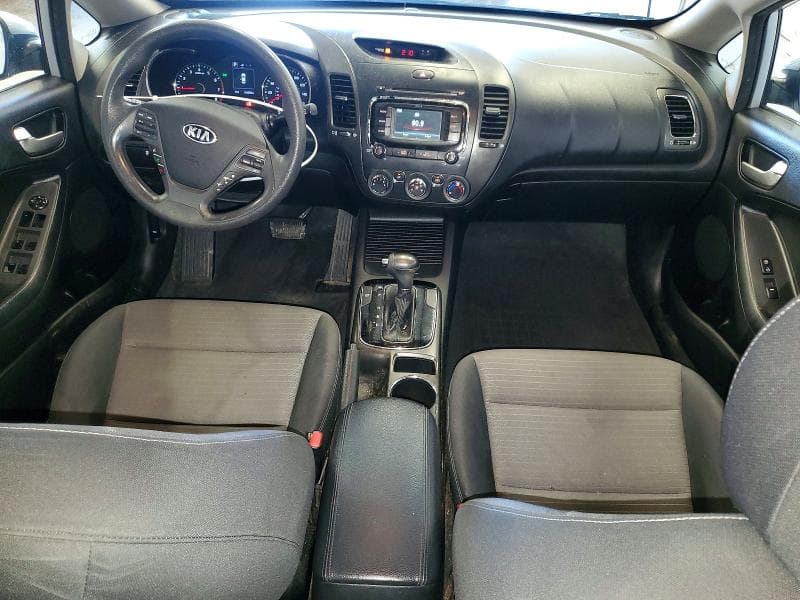 2017 KIA FORTE LX 8