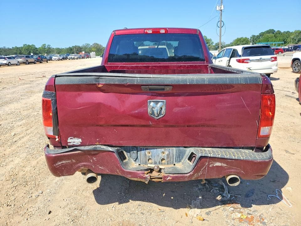 2018 RAM 1500 ST 6