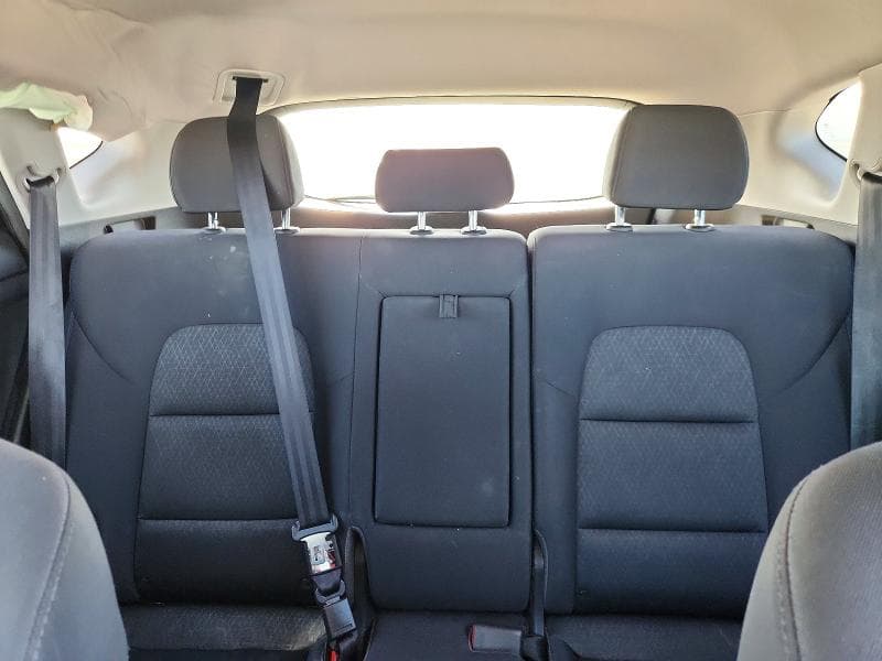 2017 HYUNDAI TUCSON SE 10
