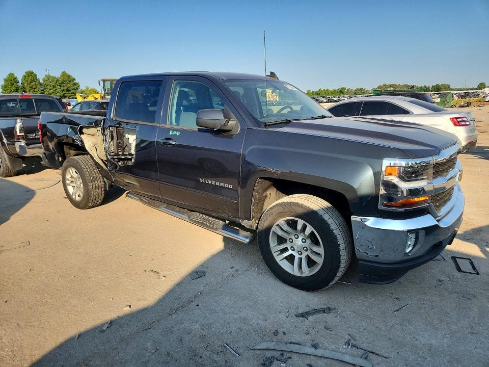 2018 CHEVROLET SILVERADO K1500 LT 4