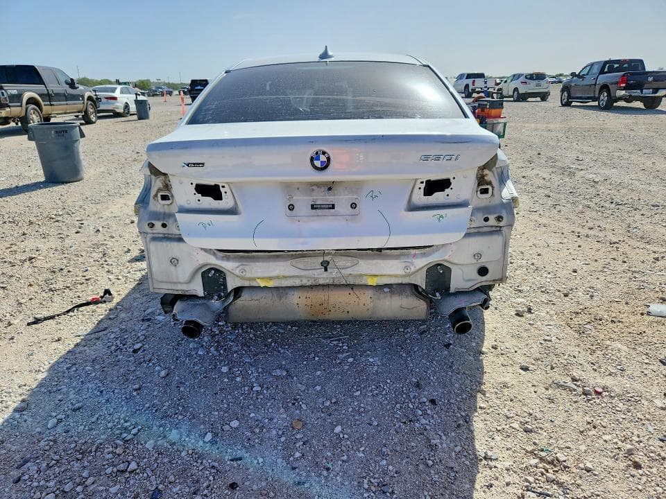 2019 BMW 530 XI 6