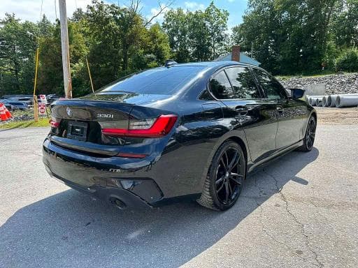 2022 BMW 330XI 3