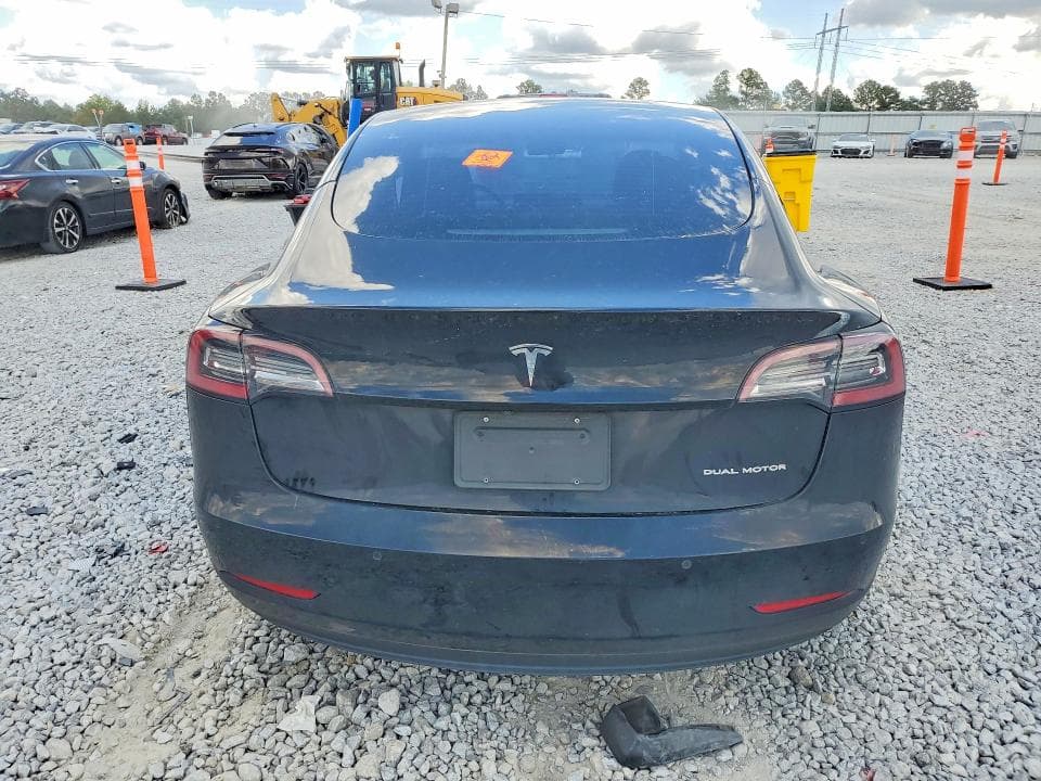 2022 TESLA MODEL 3 6