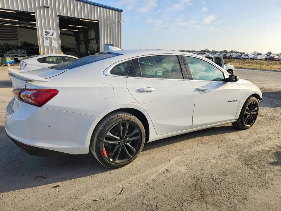 2024 CHEVROLET MALIBU PREMIER 3