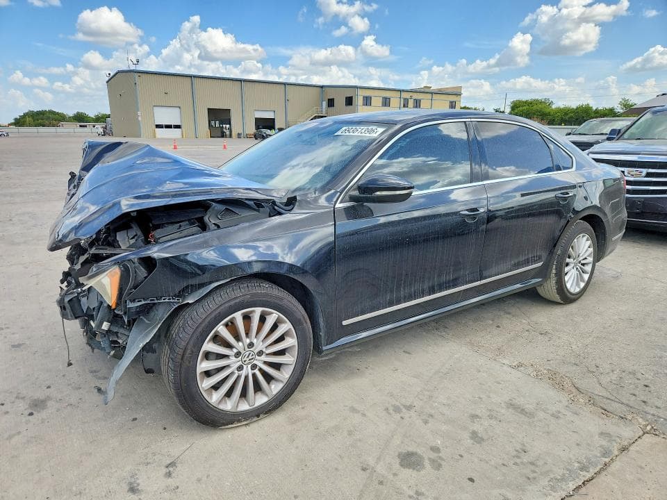 2017 VOLKSWAGEN PASSAT SE - 1