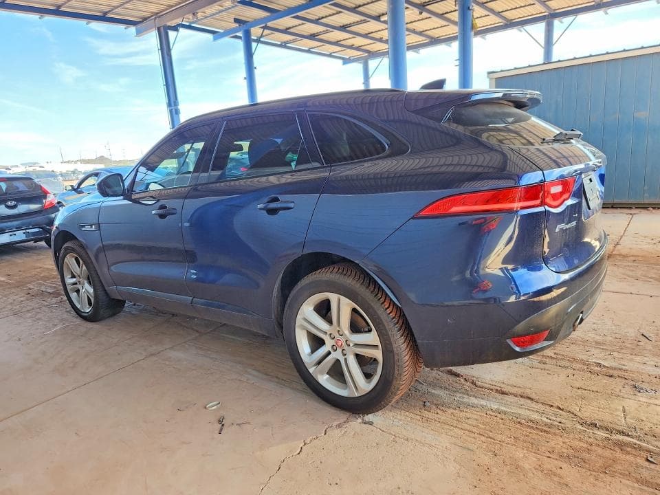 2017 JAGUAR F-PACE R - SPORT 2