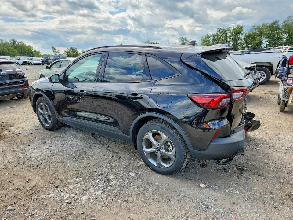 2025 FORD ESCAPE ST LINE 2