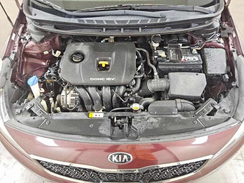 2017 KIA FORTE LX 11