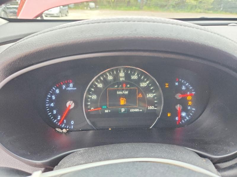 2017 KIA SORENTO EX 9