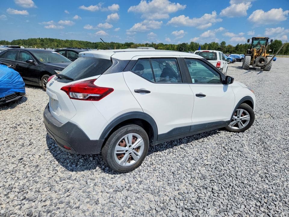 2020 NISSAN KICKS S 3