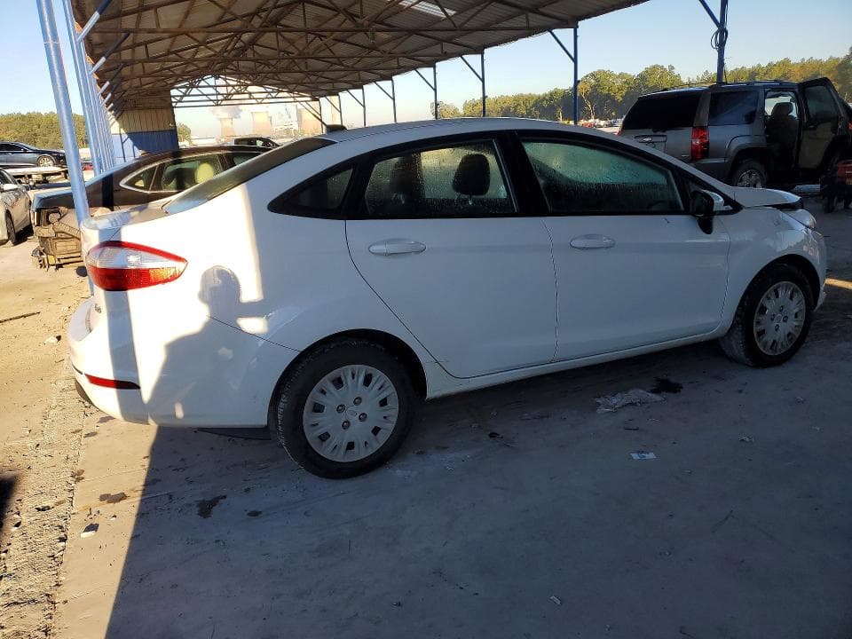 2017 FORD FIESTA S 3