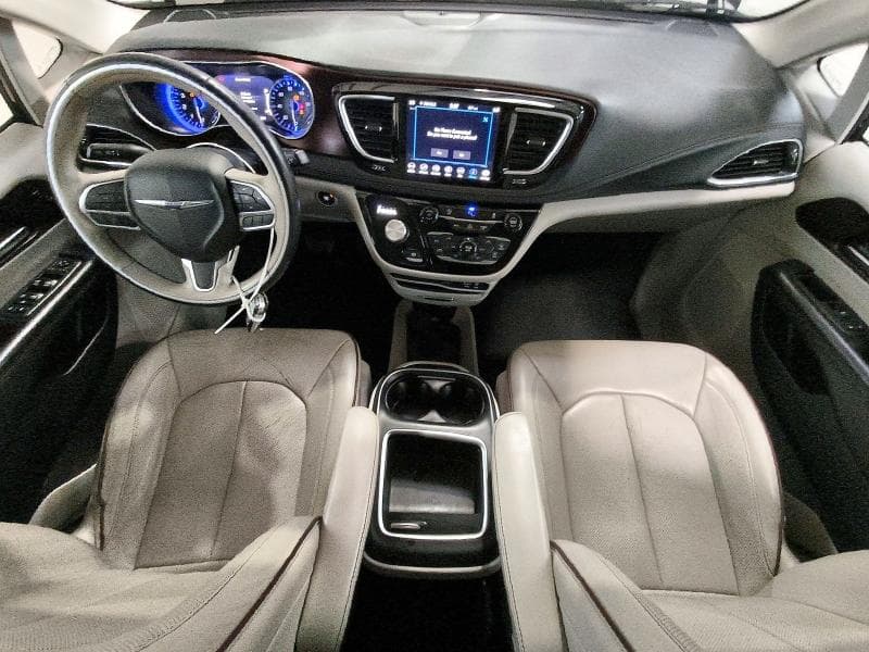 2020 CHRYSLER PACIFICA LIMITED 8