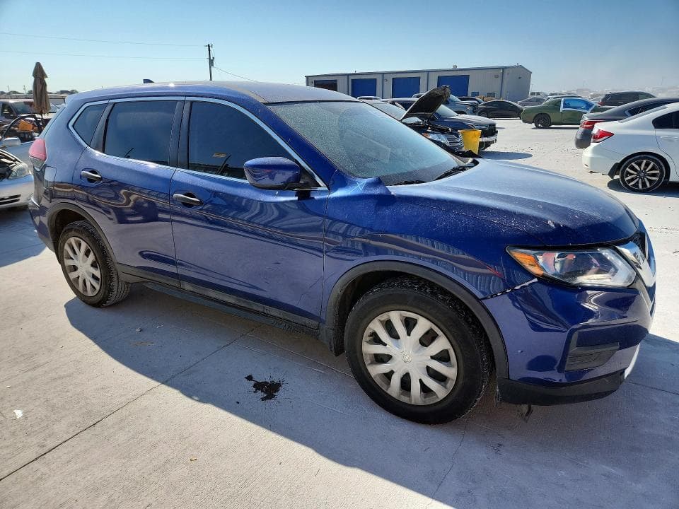 2018 NISSAN ROGUE S 4