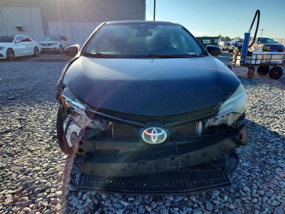 2017 TOYOTA COROLLA LE 5