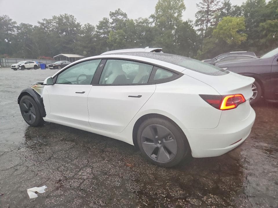 2022 TESLA MODEL 3 2