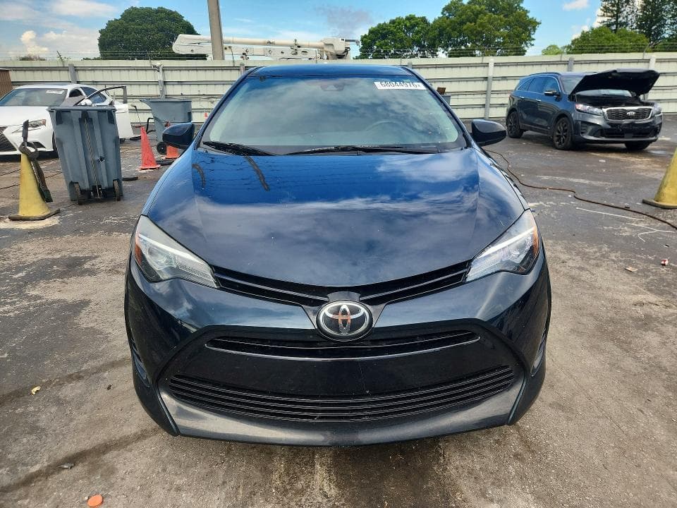 2018 TOYOTA COROLLA LE 5