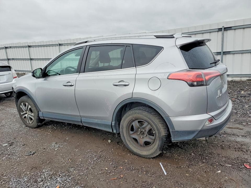 2017 TOYOTA RAV4 LE 2