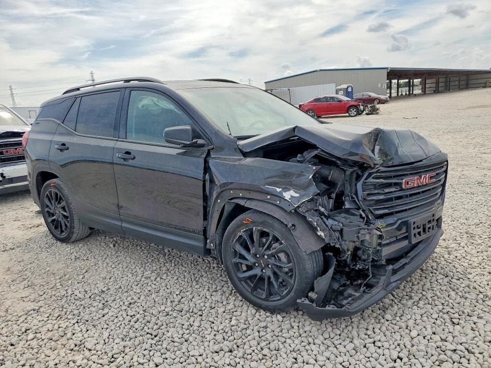 2023 GMC TERRAIN SLT 4