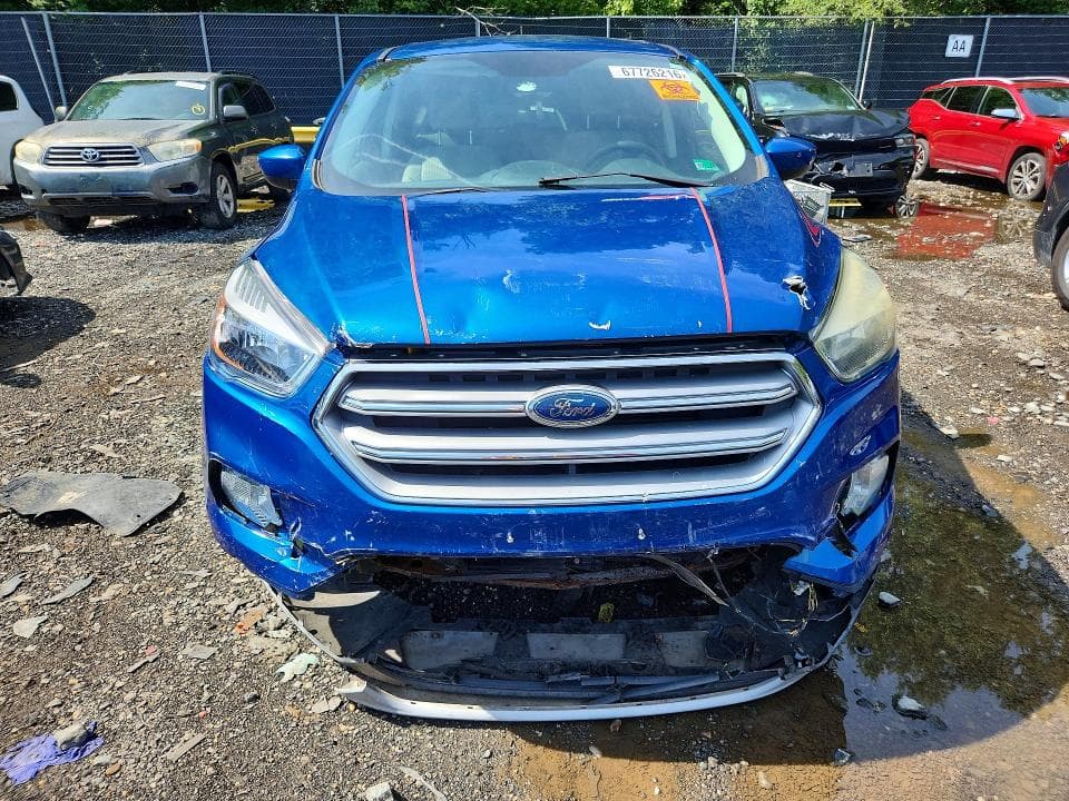 2017 FORD ESCAPE SE 5