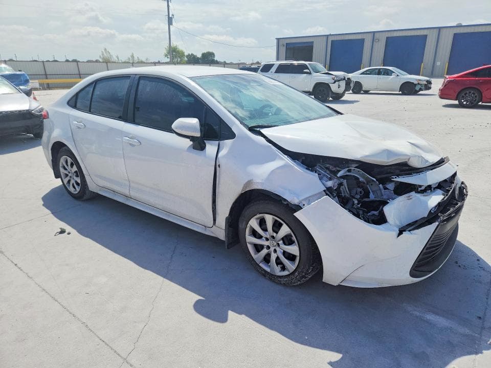 2026 TOYOTA COROLLA LE 4