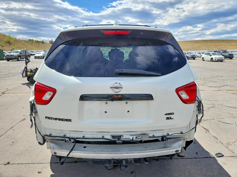 2019 NISSAN PATHFINDER SL 6