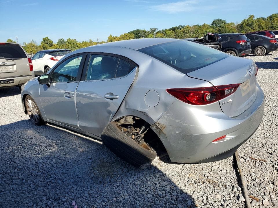 2017 MAZDA 3 TOURING 2